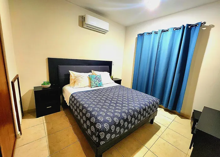 Bahia Del Tezal 202b: 2br/2bt Condo, Big Pool, 5 Minutes Walk To Beach! * Cabo San Lucas
