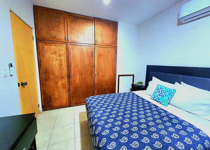 Bahia Del Tezal 202b: 2br/2bt Condo, Big Pool, 5 Minutes Walk To Beach! Apartamento Cabo San Lucas